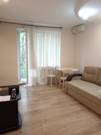 Сдам 1-кв на Вернадского второй ряд домов новый ремонт 13000 - фото 1