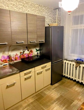 Сдам БОЛЬШУЮ 1комн. на БЕРЕЗИНКЕ, пров. КРУШЕЛЬНИЦКОЙ , Левобережный-2 - фото 1