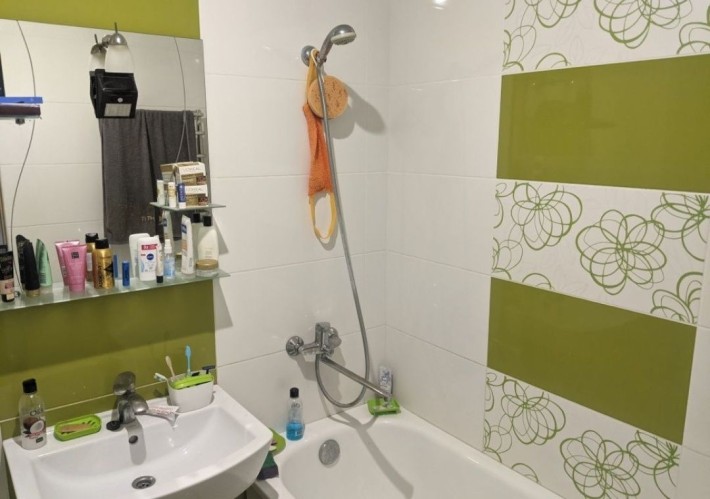 Оренда 3х кімнатної квартири у Шевченківському р-ні (Криворізька 24а) - фото 1