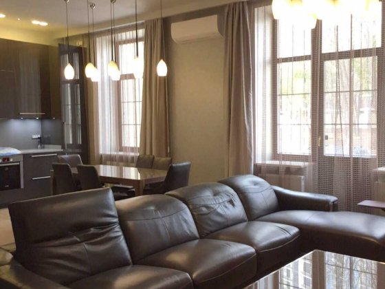 квартира с убежищем, Королевские Сады, место в паркинге Одесса