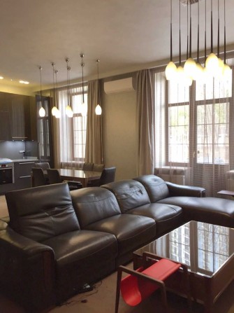 квартира с убежищем, Королевские Сады, место в паркинге - фото 1