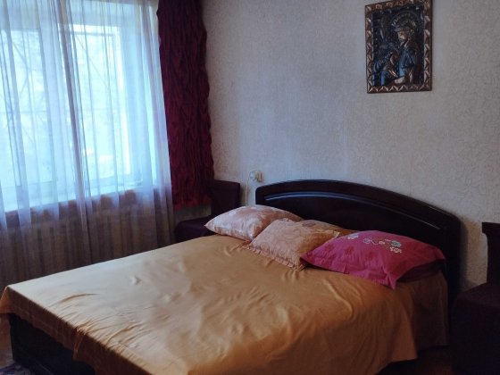 2хкомнатная в центре без комиссии пр Шевченко,2 Одесса