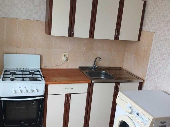 Сдам 1-комнатную квартиру в Космическом микрорайоне 5000 грн.