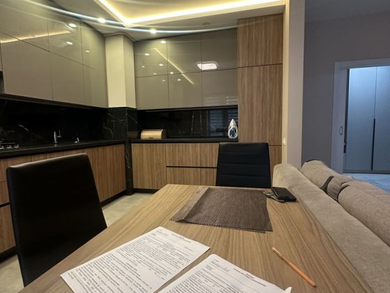 Оренда чудової квартири в новобудові по вул Мечникова Львов