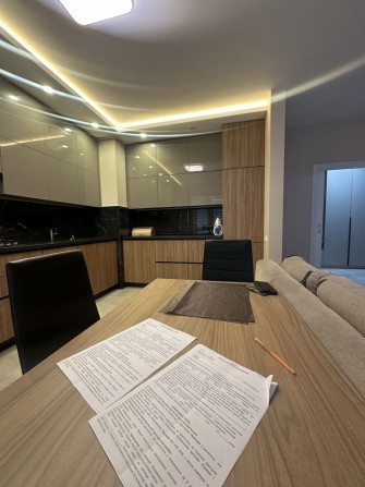 Оренда чудової квартири в новобудові по вул Мечникова - фото 1