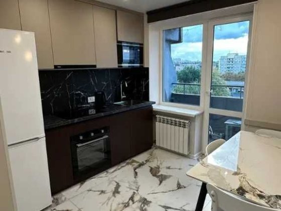 Оренда 2к кватири Олександра Поля (низ) Дніпро