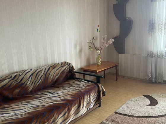 Здам 2 кімн. кв.,  9/10, вул. Роганська (54000) Харків