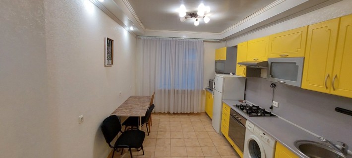 Оренда 3к квартири Піски Південний - фото 1