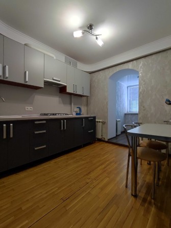 Оренда 1-кімн. квартири 1Шевченківський, вул.Чарівна - фото 1