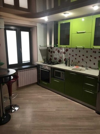 Сдам свою шикарную квартиру-студию на ул. Чернышевской! Центр! - фото 1