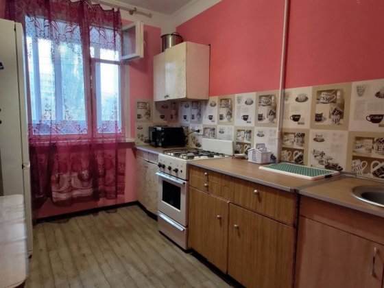 Сдам 3к. квартиру на роганском жил. массиве РЖМ м. Индустриальная Харьков