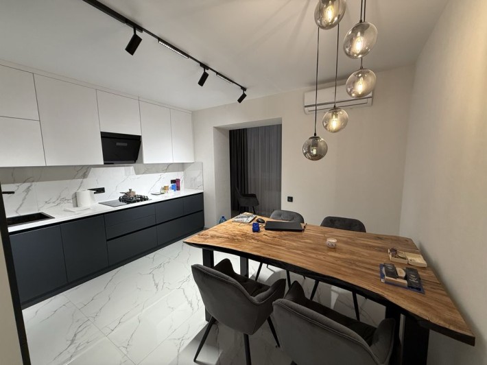 Аренда стильной 3 ки  в новом доме - фото 1