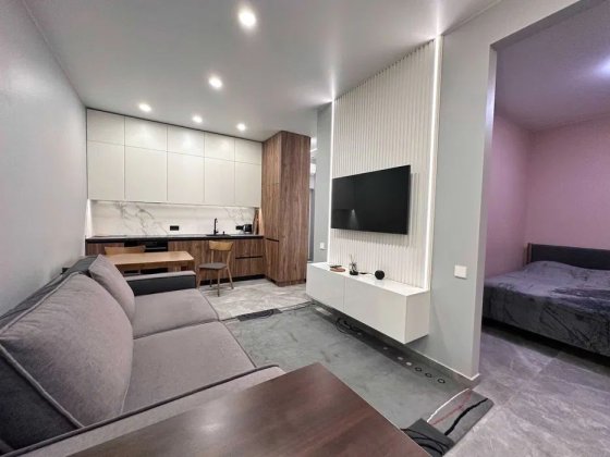 Сдам 2 ком квартиру ЖК Женева Центр Дніпро