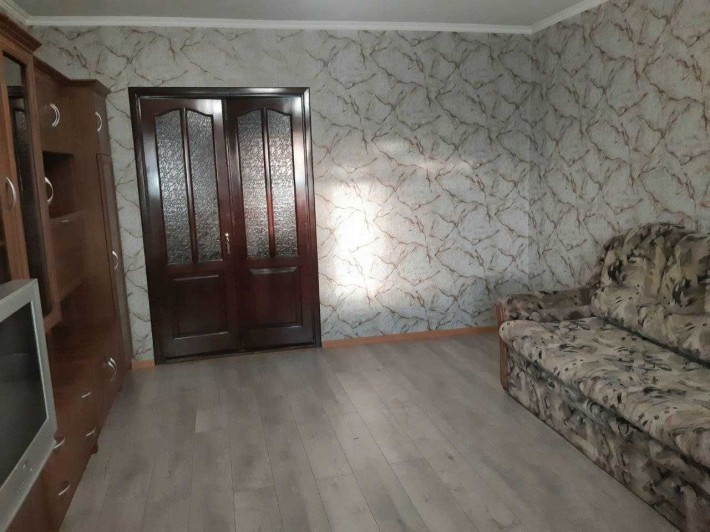 2 х комнатная на кт Космос - фото 1