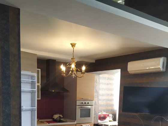 Здаеться  3 кімнатна квартира студія 1 Південий р-н