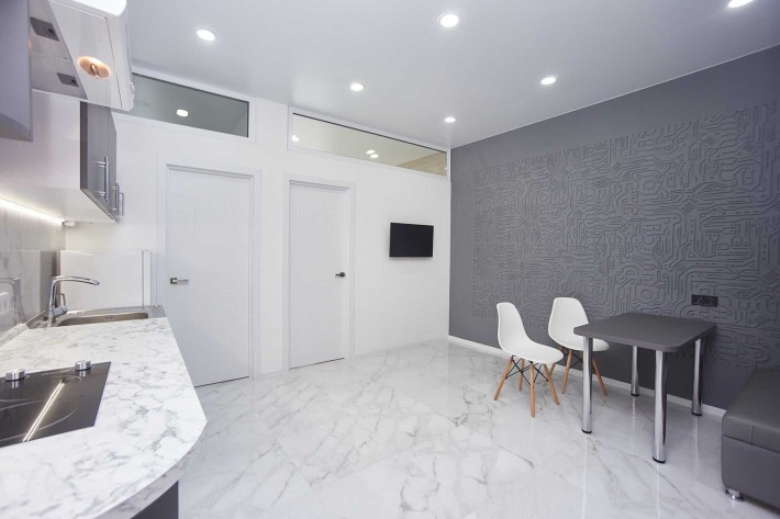 2-x комнатная от хозяина. ЖК "4 Сезона" пр Гагарина 19а - фото 1