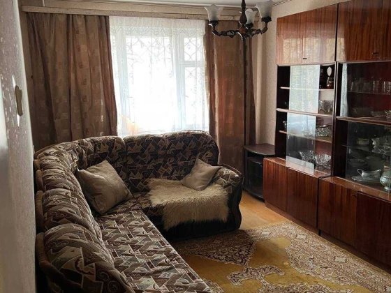 Сдам 3-комнатную квартиру с лоджией и погребом возле м. Студенческая Харьков