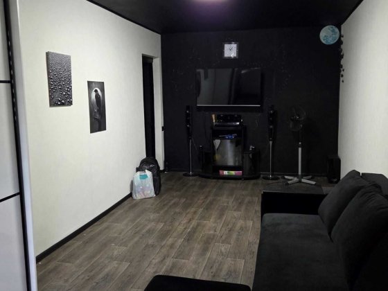 Оренда 2к квартири на вул. Галини Мазепи 49 Дніпро