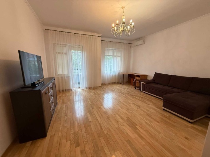 Оренда 2-х кім. квартири в нвобудові в центрі міста Львів - фото 1