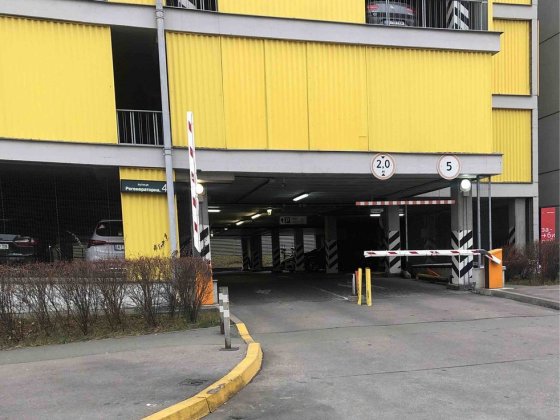 Центральний паркінг ЖК Комфорт Таун,оренда паркомісця