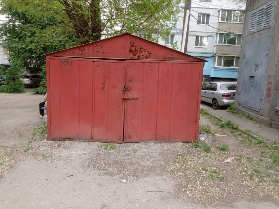 Сдам гараж на Г.Сталинграда и на Победе 6 Дніпро