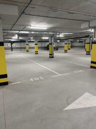 Паркоместо жк маршал 1. Свободно с 01.11 - фото 1