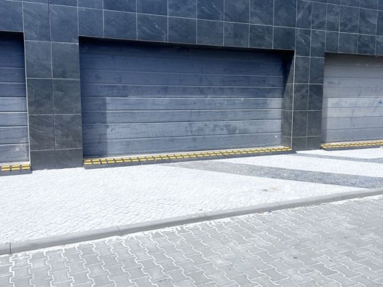 Здам паркінг- гараж  на 2 авто Паркові озера 2 Киев