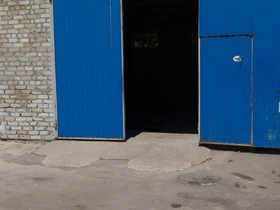 Сдам Капитальный Бокс с Подьемником Запорожье