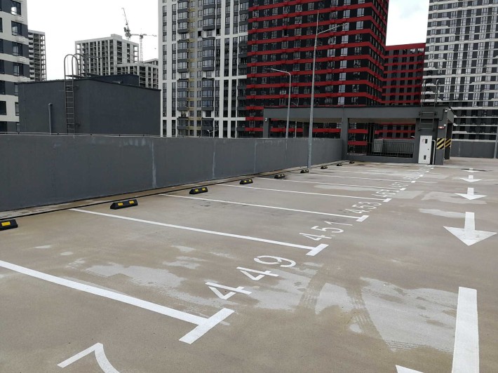 Паркінг Варшавський 3 - фото 1