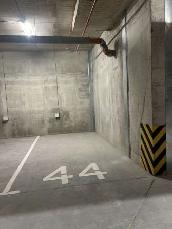 Оренда закритого паркомісця в ЖК Mill Town - фото 1