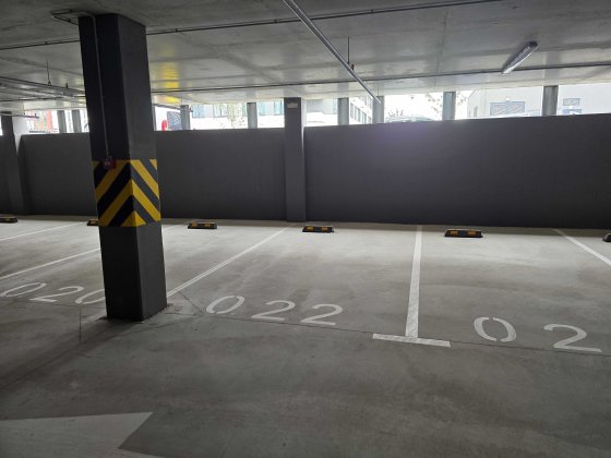 Оренда захищеного паркомісця, Варшавський 3 Киев