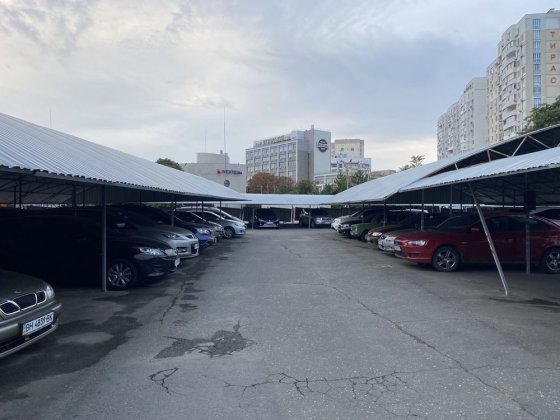 Продаю парко место Вузовская Одеса