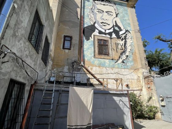 Продам\СДАМ  гараж 23 кВ м Базарная/Осипова Одесса