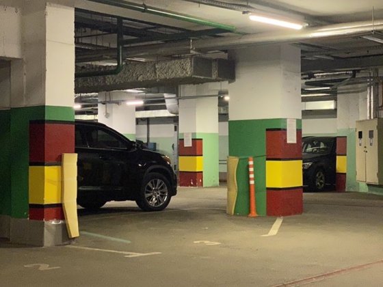 Продам паркоместо в ЖК Авиатор, проспект Любомира Гузара 26 Київ