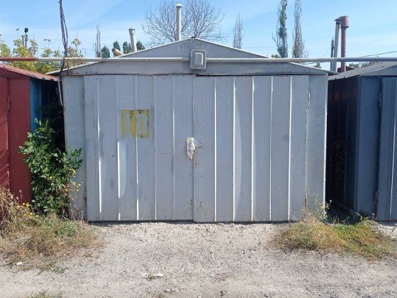 Продам гараж у гаражному кооперативі (Харків, вул. Роганська) Харків