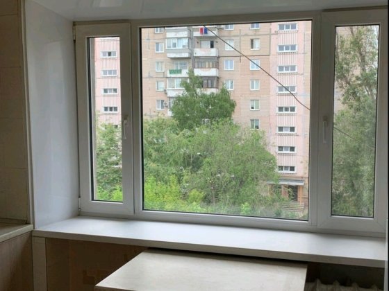 Сдам 2-х комнатную квартиру Правый берег возле Днепра .