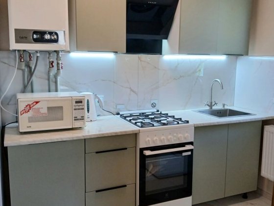 Сдам квартиру/ домик.Правый берег.Днепр.( ул.Драгоманова). Дніпро