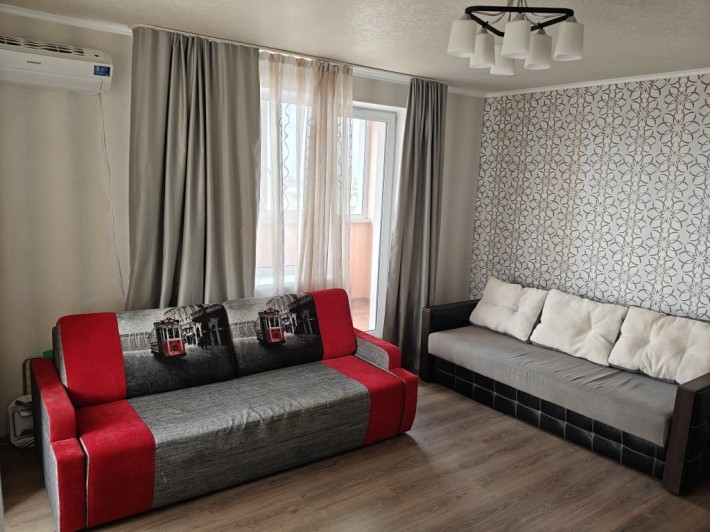 Сдам 2х кв Свободна  Жк Янтарный Район ТРК Украина Хозяин - фото 1