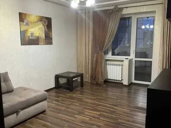 Сдам однокомнатную квартиру ул. Набережная Победы Дніпро