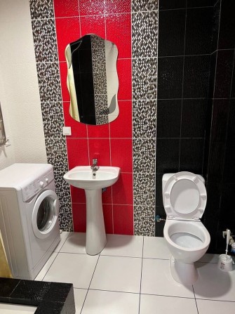 Здам студію з дуже хорошим ремонтом - фото 1