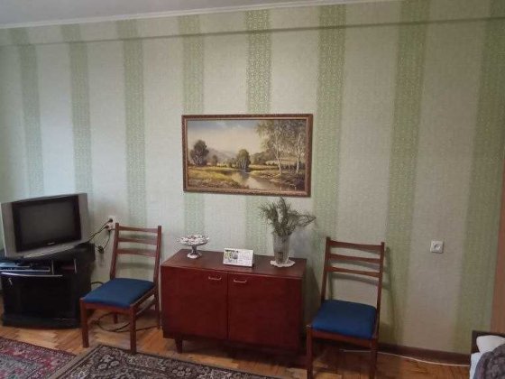 Здається в оренду 1-но кімн. кв. 2 поверх Запорожье