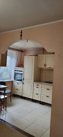 Сдается 3 ком. квартира по ул. Чаривная (р-н "Шеки Ленда") - фото 1