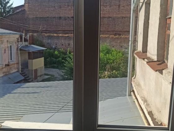 Сдам 2х уровневую гостинку м. Центральный рынок ул. Благовещенская Харьков