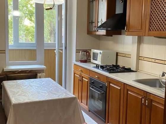 Сдам 3-комнатную квартиру в районе Таирово-Глушко ул. / Киевский рынок Одеса