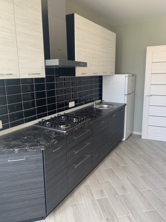 Сдам квартиру в ЖК Лазурний - фото 1