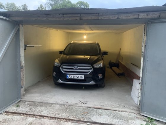 Продам  гараж на Салтовке Харьков