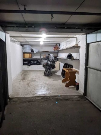 Гараж для мотоциклів. Мотомісце. Паркомісце для мотоцикла. - фото 1