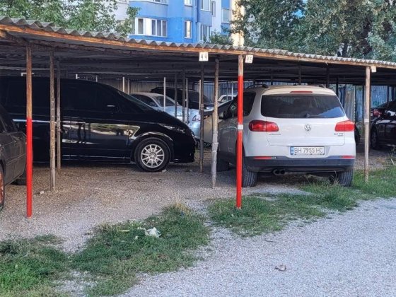 Паркоместо на крытой автостоянке Одеса
