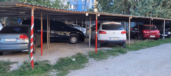 Паркоместо на крытой автостоянке - фото 1