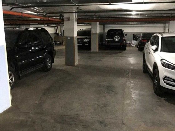Паркоместо в подземном паркинге ул. Дмитриевская 69, Шевченковский р.н Киев